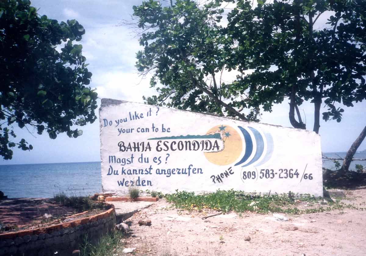 Bahía Escondida (1995) 